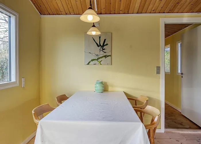 4 Person In Jaegerspris-by Traum